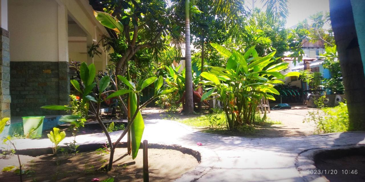Ping Pong Homestay Гили Траванган Экстерьер фото