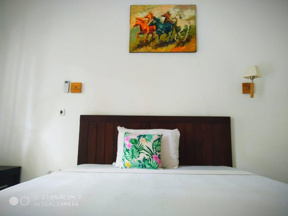 Ping Pong Homestay Гили Траванган Экстерьер фото